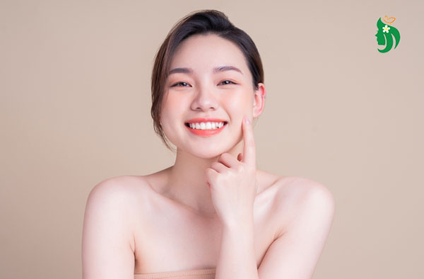 Những lưu ý khi chọn serum và kem dưỡng