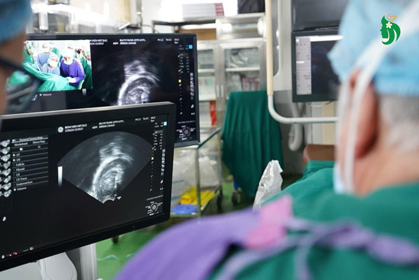 Đốt sóng cao tần u xơ tử cung có đắt không?