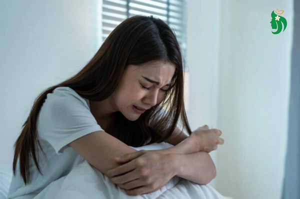 Phụ nữ sau khi bị phát hiện ngoại tình thường làm gì?