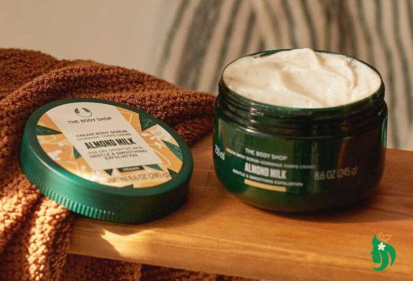 Kem tẩy tế bào chết cơ thể Almond Milk Body Scrub